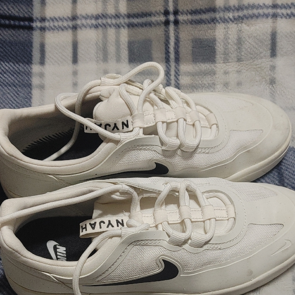 Nike Cream Sneakers with Black Logo